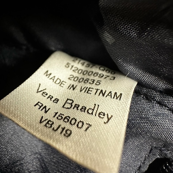 VERA BRADLEY Lighten Up Belt Bag Toucan Party Pineapples Navy Fanny Pack - NWT - Picture 5 of 10